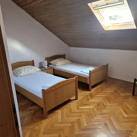 Ivana Apartment *